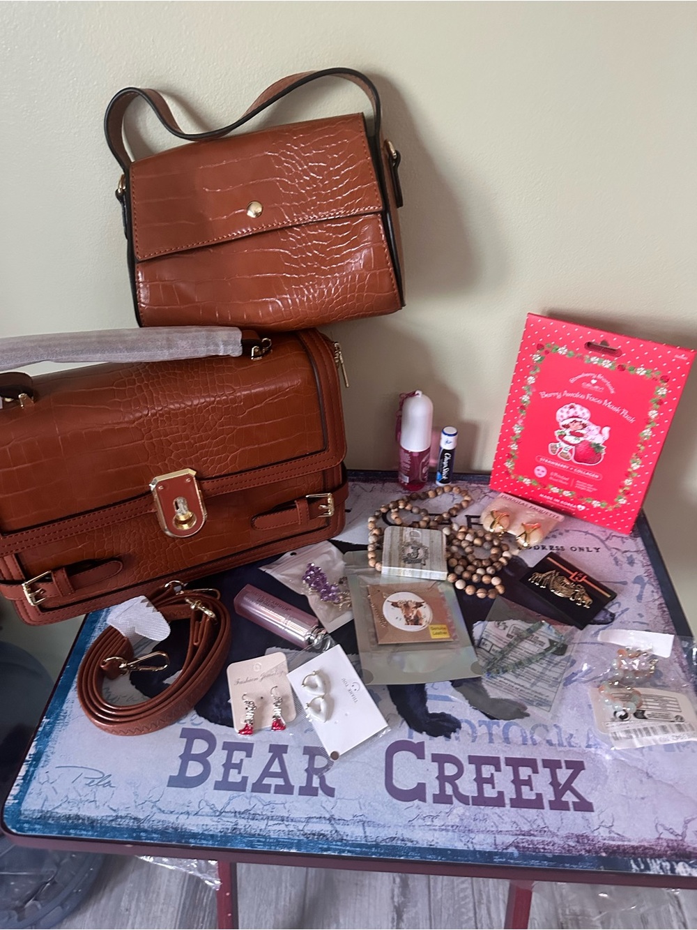 Croc-Embossed Brown Women’s Crossbody & Satchel Set